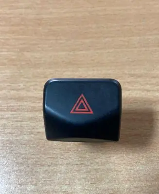 Nissan Note (E11) Hazard light switch 06019