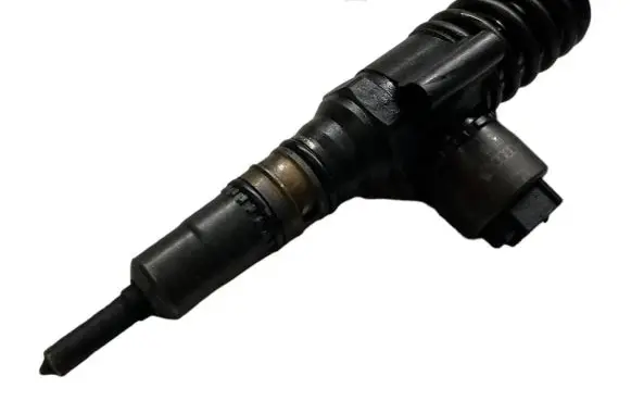 Audi A4 S4 B7 8E 8H Fuel injector 03G130073G 0414720404
