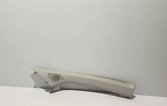 Renault Express Other sill/pillar trim element 769115629R