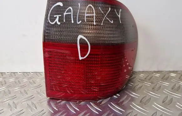 Ford Galaxy Rear/tail lights 90733800