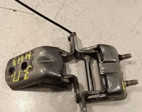 Nissan Qashqai+2 Rear door hinge set 