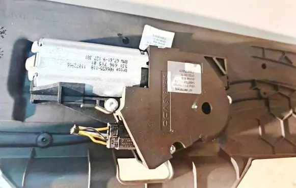 BMW 5 GT F07 Sunroof motor/actuator 53169671501