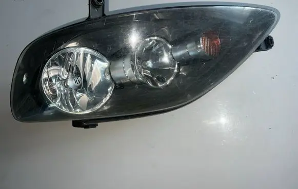 Volkswagen Golf Plus Headlight/headlamp 5M1941005B 1EE24701301