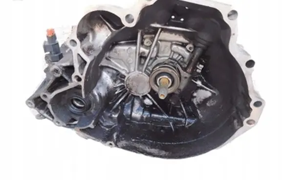 Nissan Primera Manual 5 speed gearbox 2J61