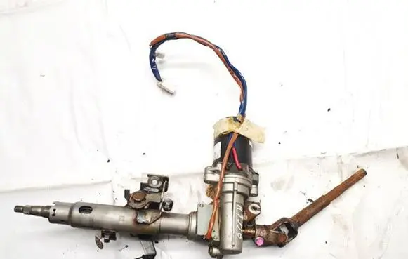 Toyota Yaris Power steering pump 64291022 45200-0d090