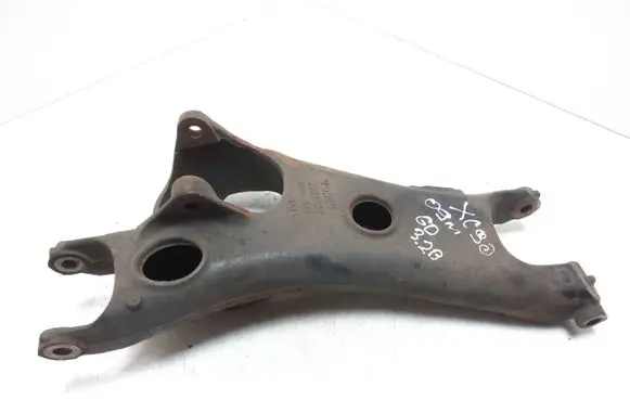 Volvo XC90 Rear upper control arm/wishbone 8666346