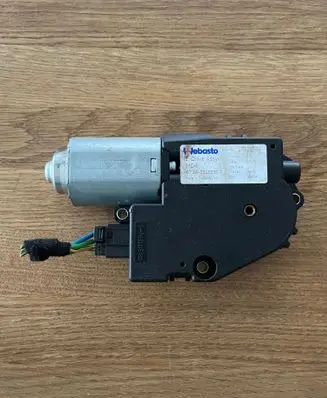 BMW 3 F30 F35 F31 Sunroof motor/actuator 7316536 67667316536