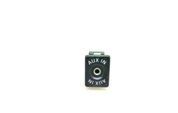 Volkswagen Transporter - Caravelle T5 AUX in-socket connector 5M0035724