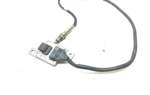 Audi A4 S4 B8 8K Lambda probe sensor 8K0907807J 1611260966 A2C11455200