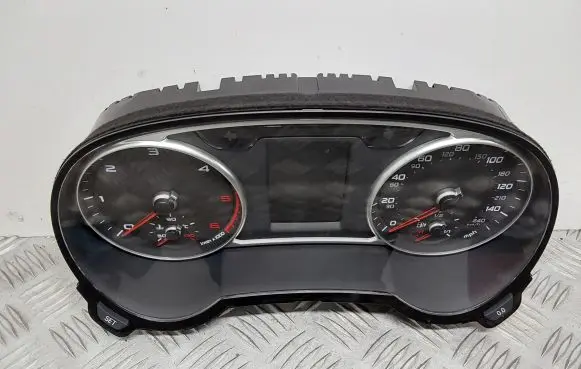 Audi A1 Speedometer (instrument cluster) 8X0920980A