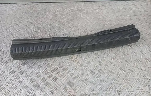 Volkswagen PASSAT B7 Trunk/boot sill cover protection 3C9863459C