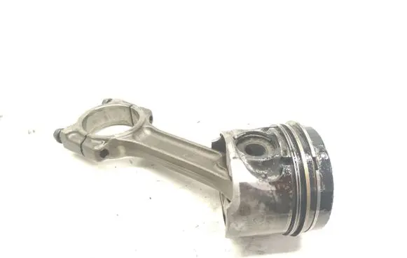 Renault Kangoo I Piston with connecting rod 120A10282R 7701475074 K9K714