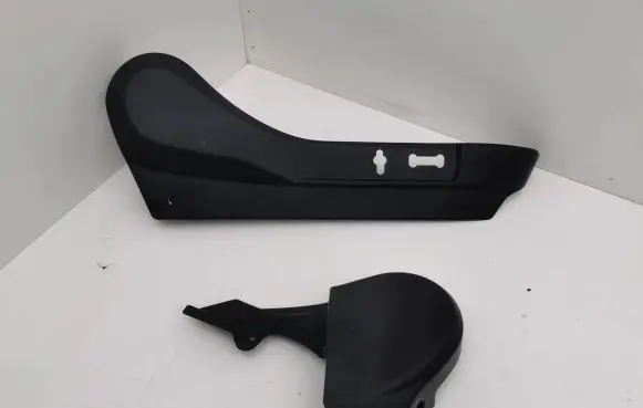Mitsubishi Outlander Seat trim N254284RH N253072RH
