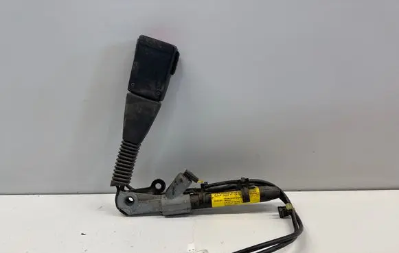 BMW X3 F25 Front seatbelt buckle 725664604