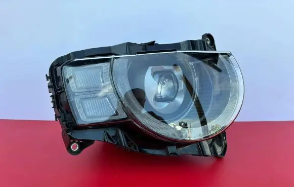 Land Rover Defender Headlight/headlamp L8B213W029GG