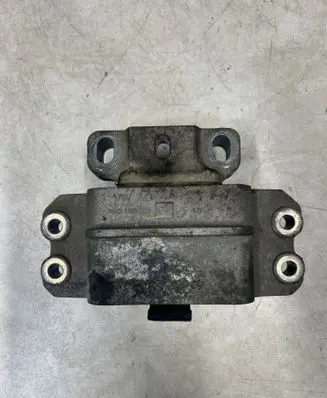 Ford S-MAX Engine mount bracket 1K0199555