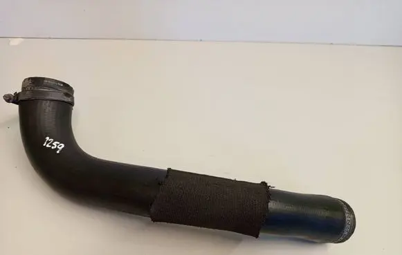 Ford Mondeo MK IV Intercooler hose/pipe 