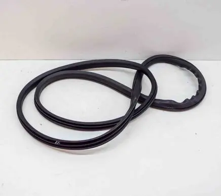 Jaguar E-Pace Rubber seal front coupe door J9C320708A