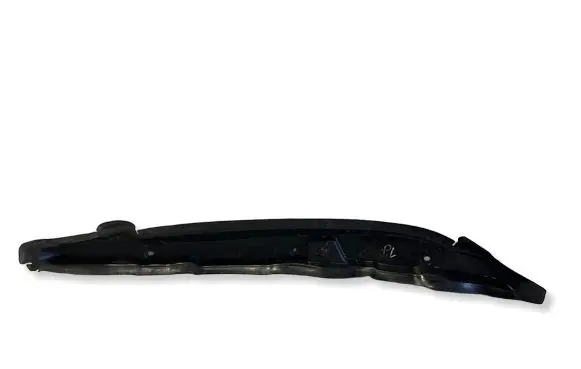 Mercedes-Benz EQB Fender end trim A2478890700