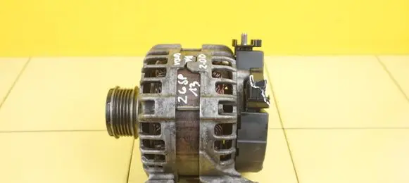 Volvo V40 Generator/alternator 0125711023 D5204T6