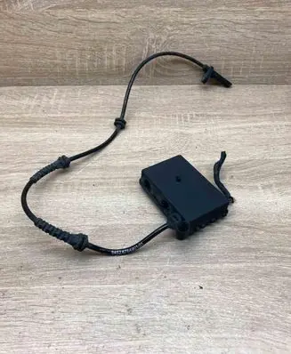 BMW 5 F10 F11 ABS rear brake sensor 0265008232 6784901