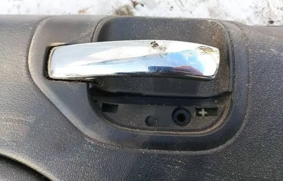 Jeep Compass Rear door interior handle