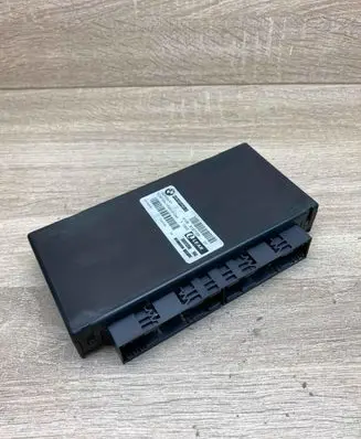 BMW 5 E60 E61 Comfort/convenience module 9157155 KGME6X