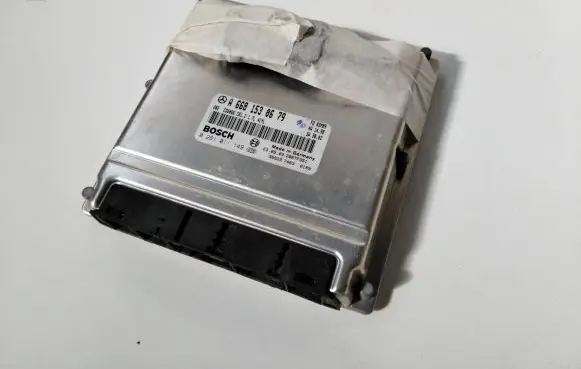 Mercedes-Benz Vaneo W414 Engine control unit/module A6681530679 0281011149 28RTF351