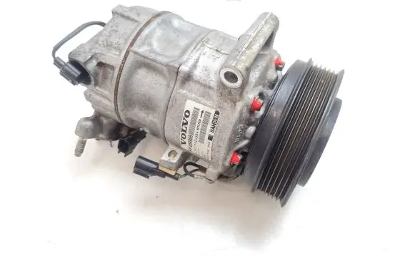 Volvo XC90 Air conditioning (A/C) compressor (pump) 31469966