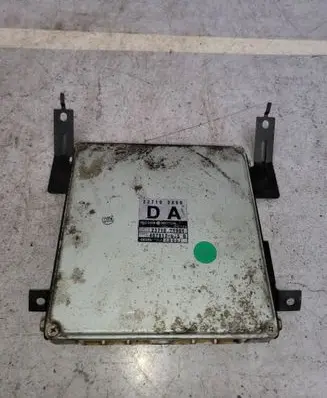 Nissan Terrano Engine control unit/module 237102x90