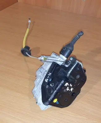 Audi A4 S4 B7 8E 8H Rear door lock
