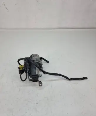 Mercedes-Benz E W212 Vacuum pump A0004302832