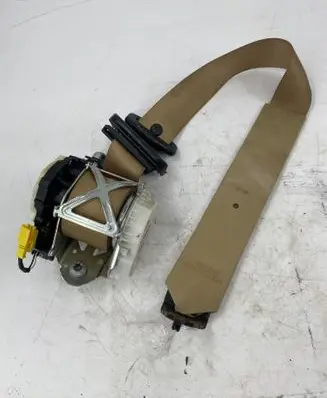 Mercedes-Benz GL X164 Third row seat belt A1648602285 092081 GB14166