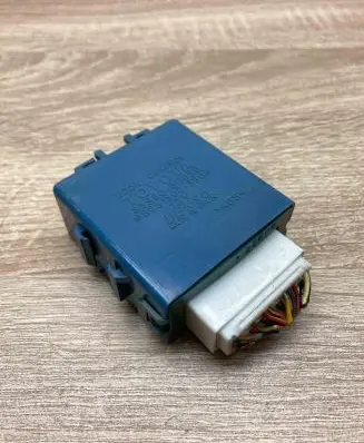 Toyota Yaris Door control unit/module 859800D050 MB0515003900
