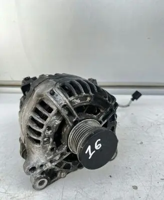 Audi A1 Generator/alternator 03C903023S