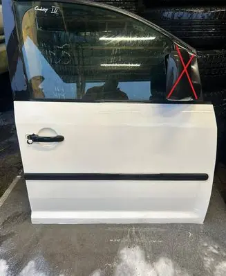 Volkswagen Caddy Front door