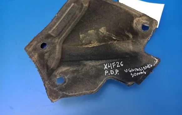 BMW X4 F26 Other engine bay part 7263242