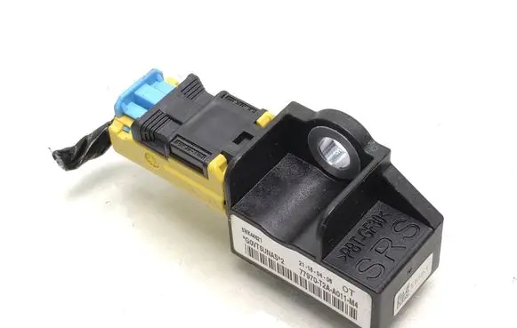 Honda CR-V Airbag deployment crash/impact sensor 77970T2AA011M4 5WK44621
