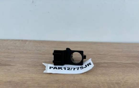 Opel Insignia B Front parking sensor holder (PDC) 551004542