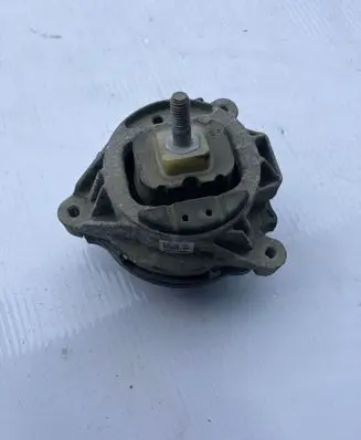 BMW 1 F20 F21 Engine mount bracket 6854251 280813
