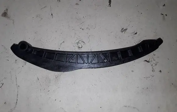 Volkswagen Golf V Slide rail for timing chain 03C109509M