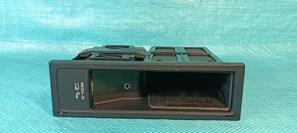 Seat Altea XL USB control unit 5P0035341D 1000005004