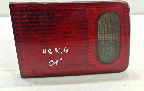 Audi A8 S8 D2 4D Tailgate rear/tail lights 4D0945093