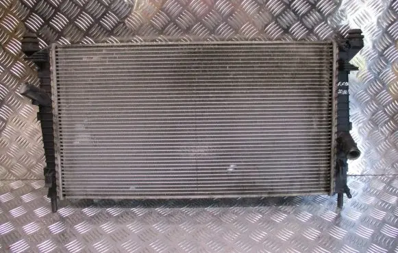 Ford C-MAX I Coolant radiator