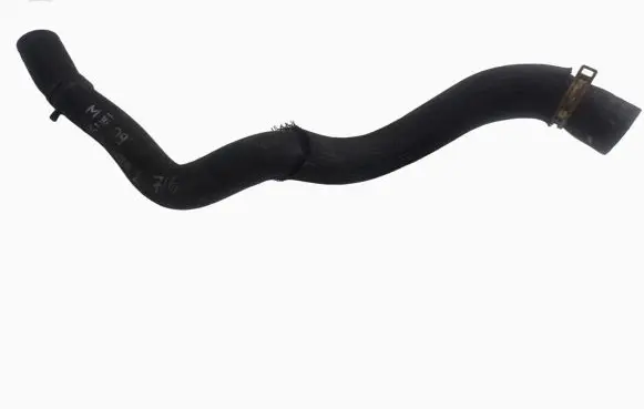 Renault Megane III Engine coolant pipe/hose