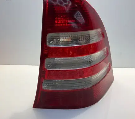 Rear/tail lights