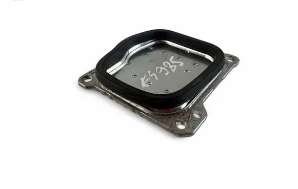 Volvo S60 Light module LCM 22015702