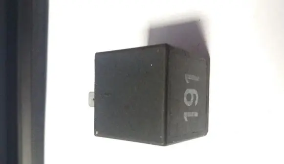 Audi A6 S6 C5 4B Other relay 1H0953227