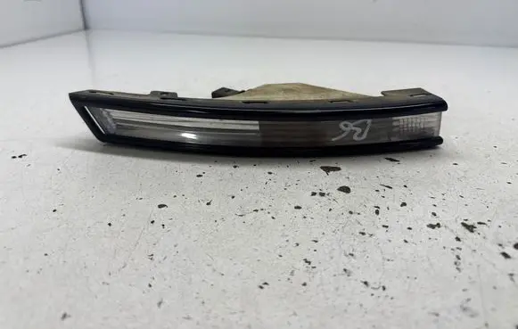 Volkswagen PASSAT B6 Front indicator light 3C0953042H 3C0807718A