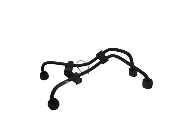 Opel Astra H Fuel injector supply line/pipe 
